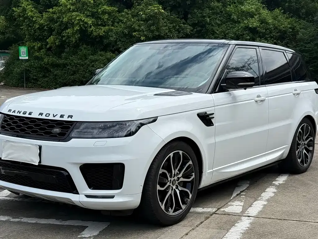 Land Rover Sport — фото 1