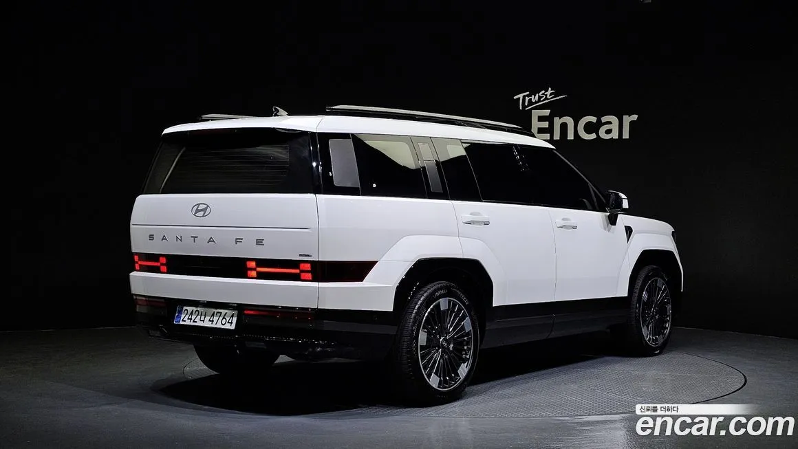 Hyundai Santafe — фото 2