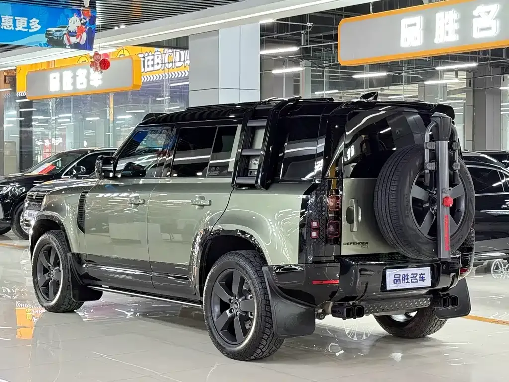 Land Rover Defender — фото 3