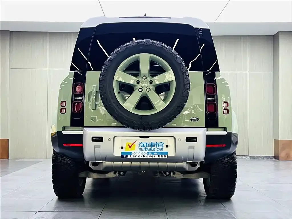 Land Rover Defender — фото 5