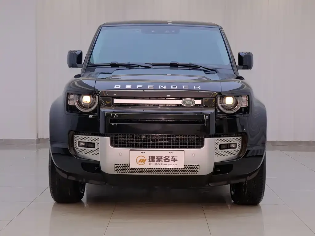 Land Rover Defender — фото 2