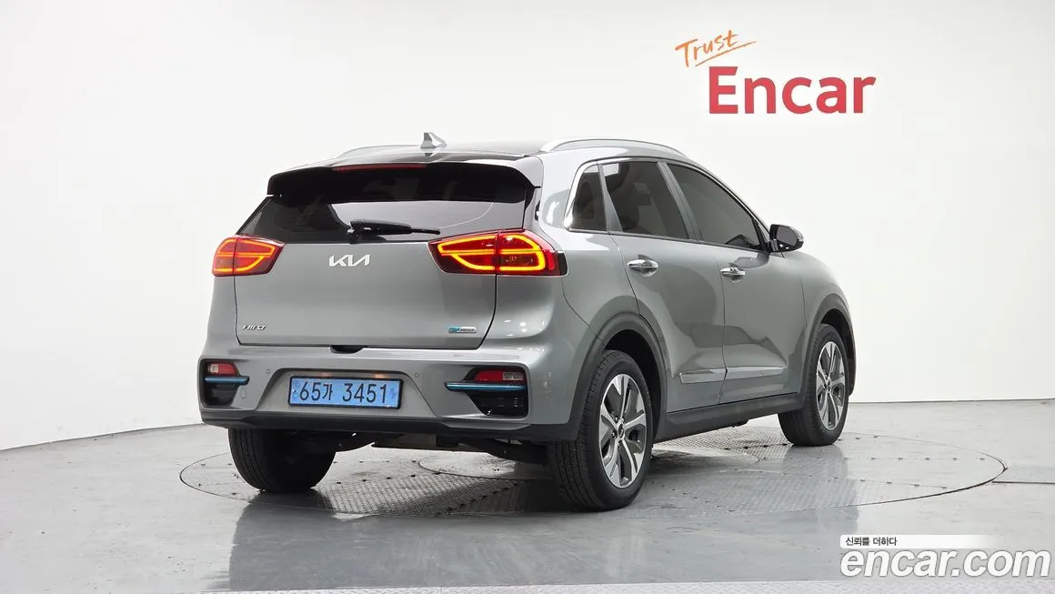 Kia Niro — фото 4