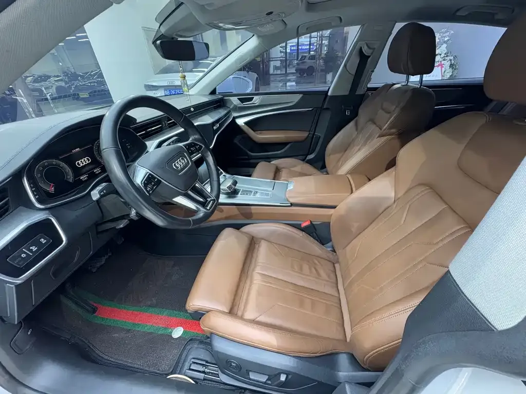 Audi A7 — фото 10