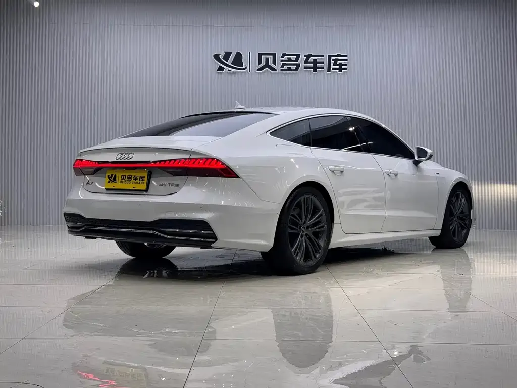 Audi A7 — фото 4