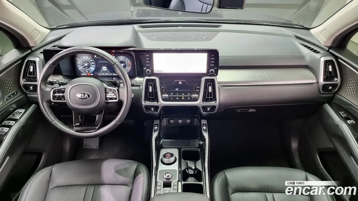Kia Sorento — фото 7