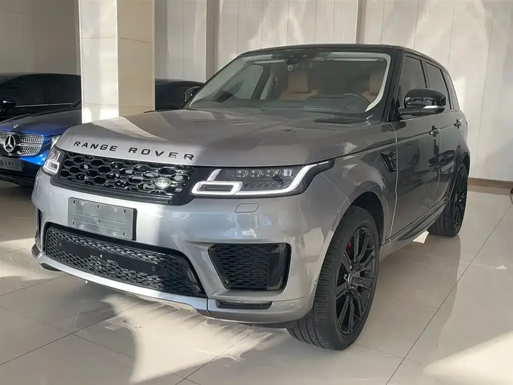 Land Rover Sport — фото 1