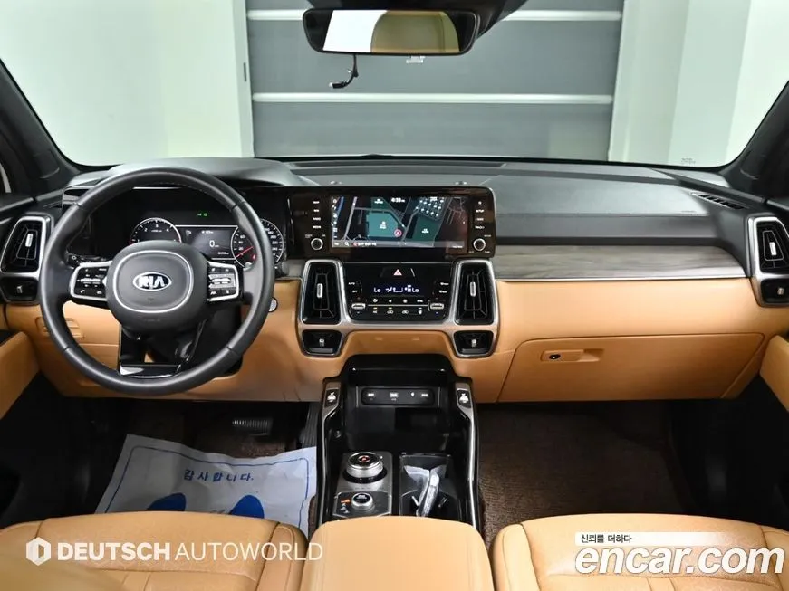 Kia Sorento — фото 7