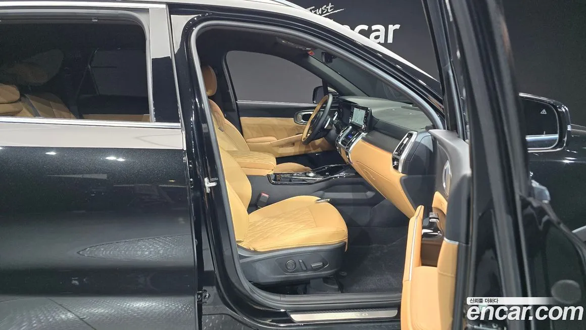 Kia Sorento — фото 10