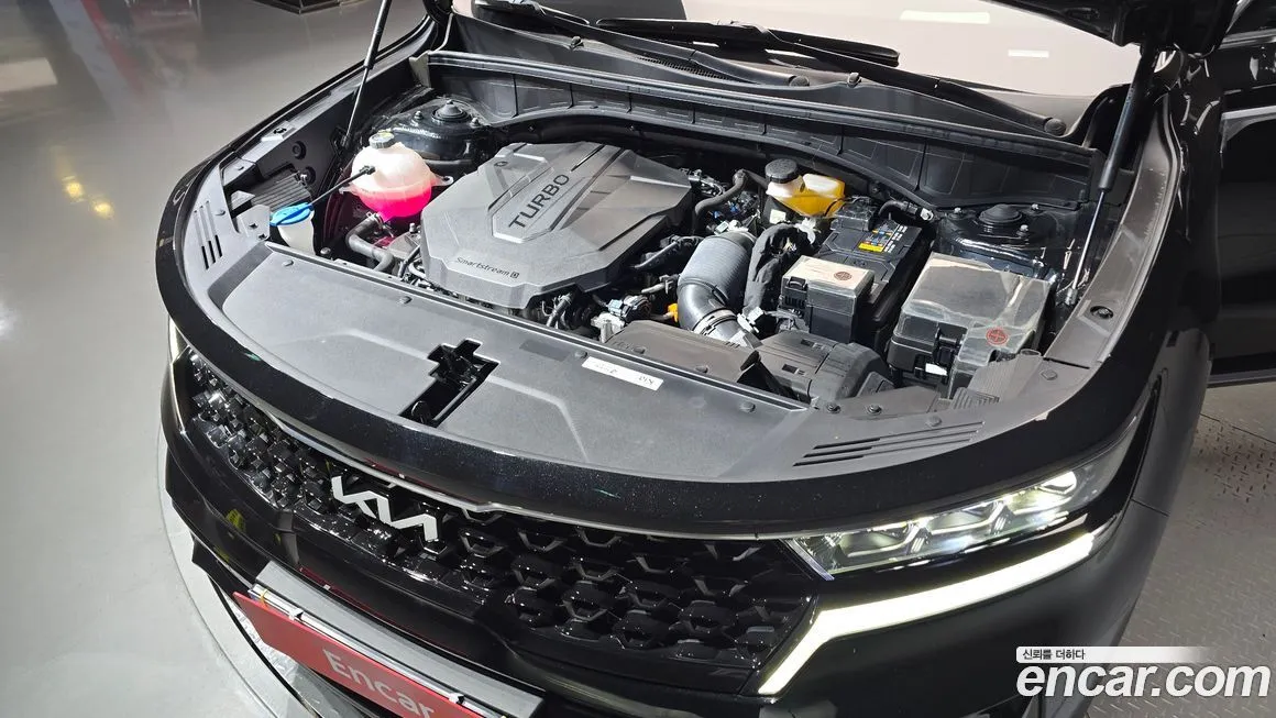 Kia Sorento — фото 6