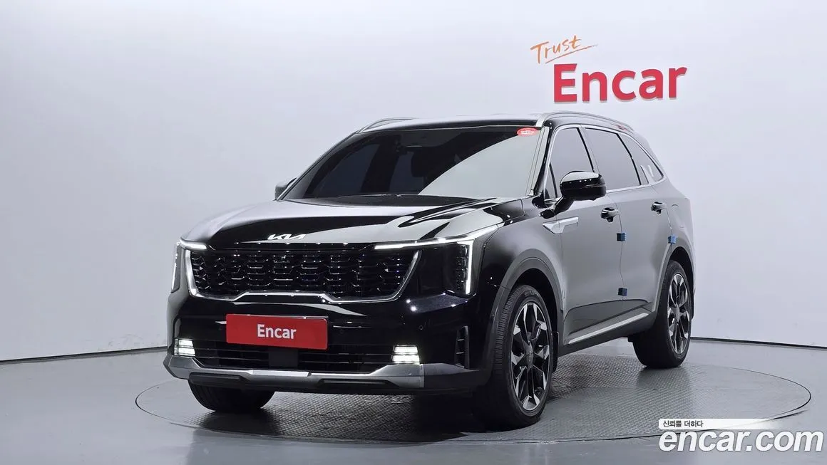 Kia Sorento — фото 1