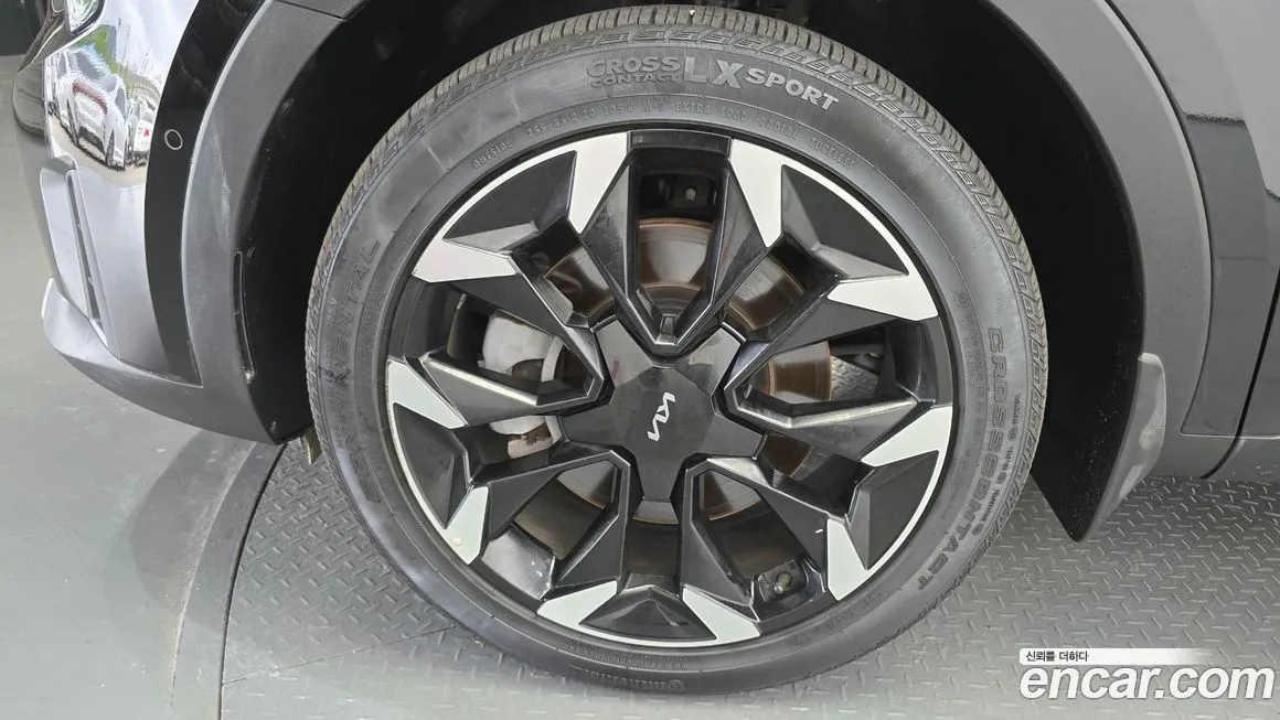 Kia Sorento — фото 5