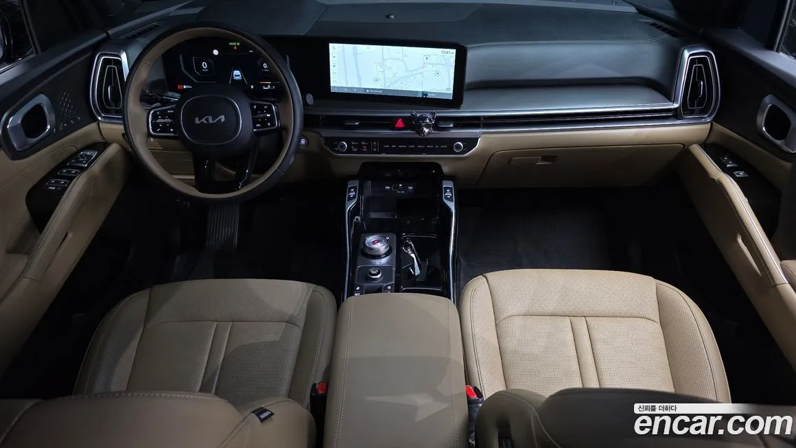 Kia Sorento — фото 7
