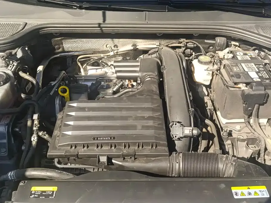 Volkswagen Golf — фото 10