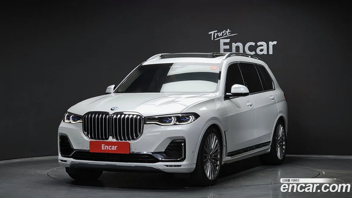 BMW X7 — фото 1