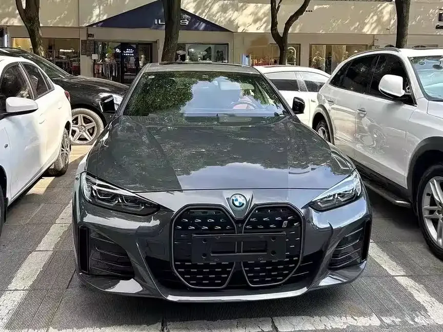 BMW i4 — фото 2