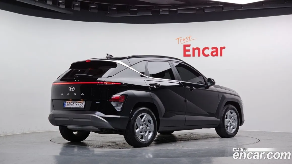Hyundai Kona — фото 2