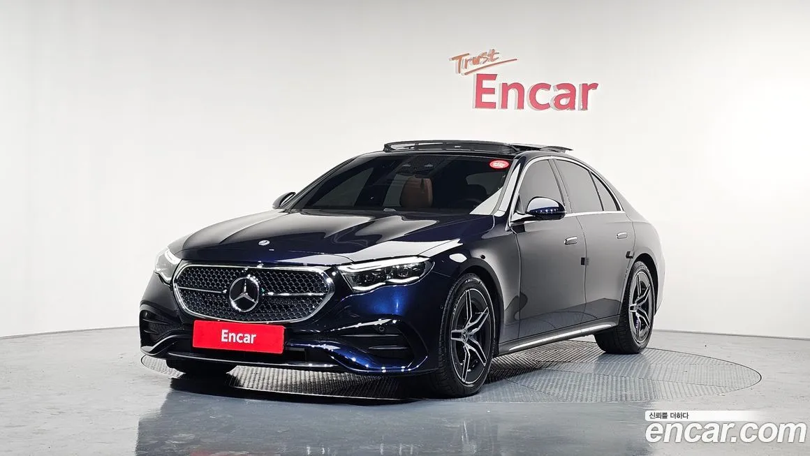 Mercedes-Benz E-Class — фото 1