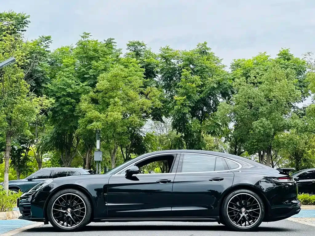 Porsche Panamera — фото 10