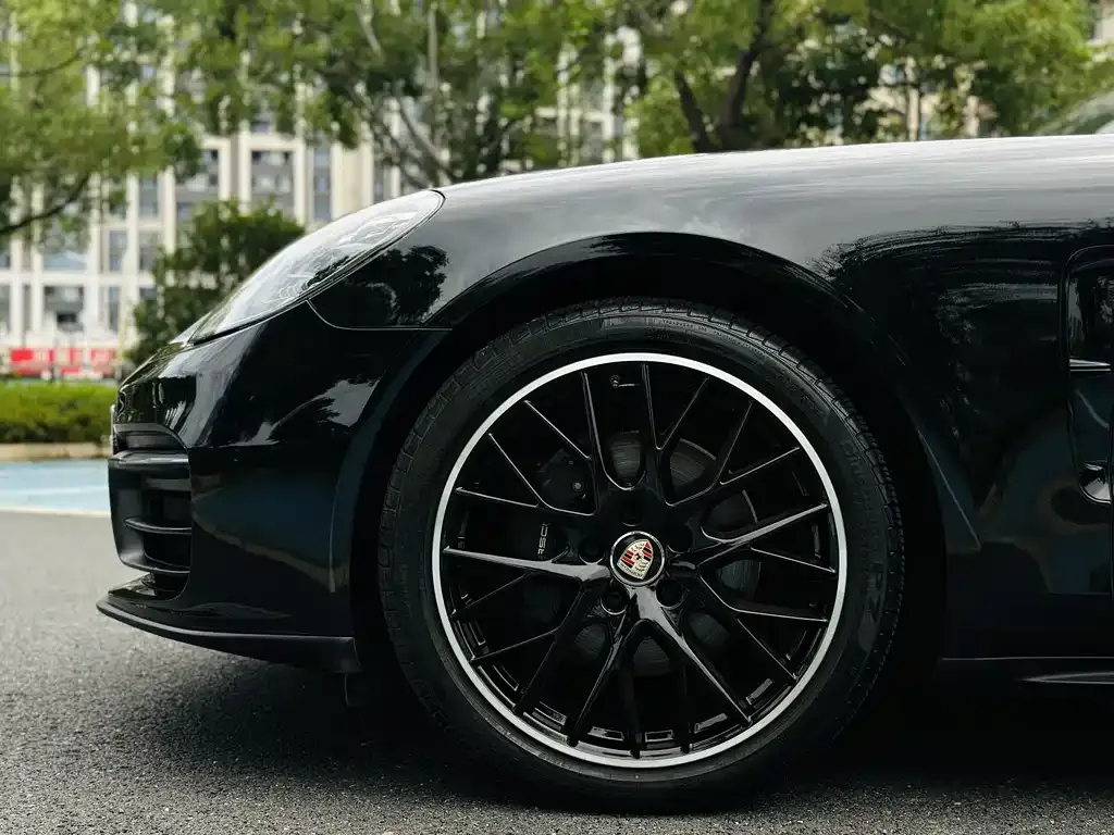 Porsche Panamera — фото 9