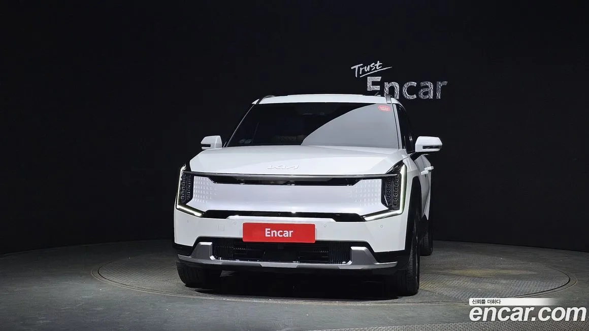 Kia EV9 — фото 3
