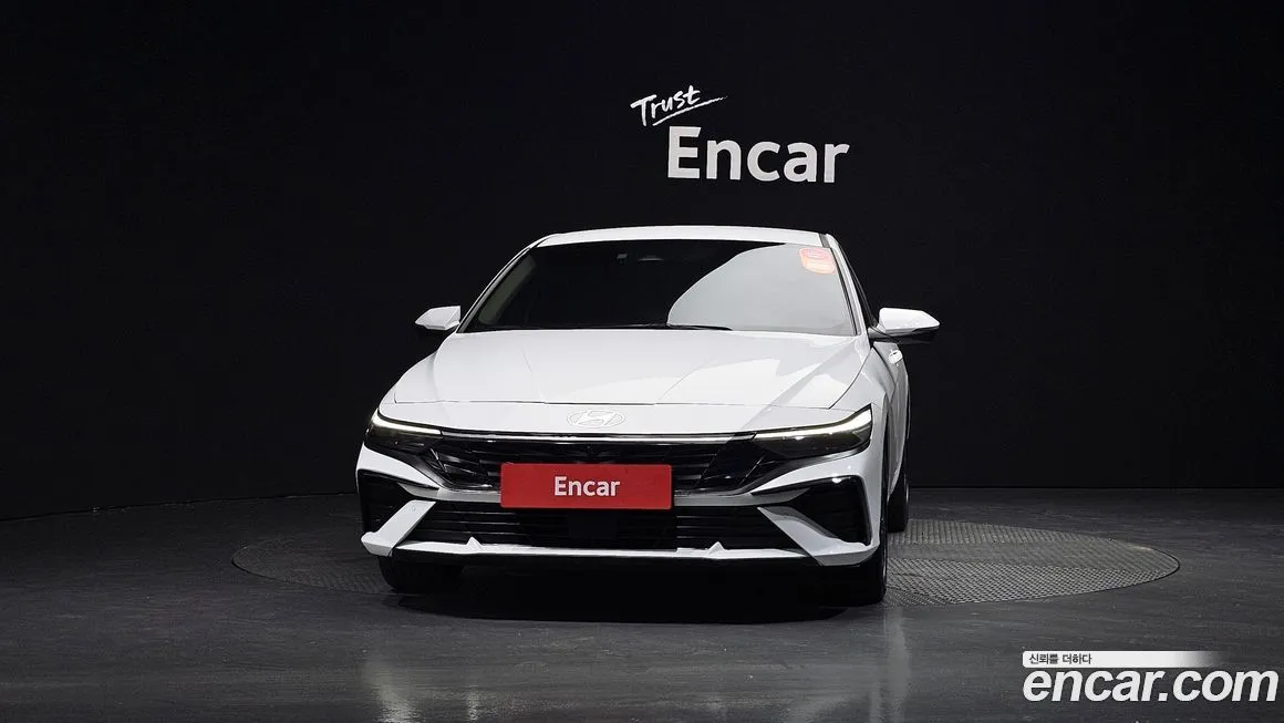 Hyundai AVANTE — фото 3