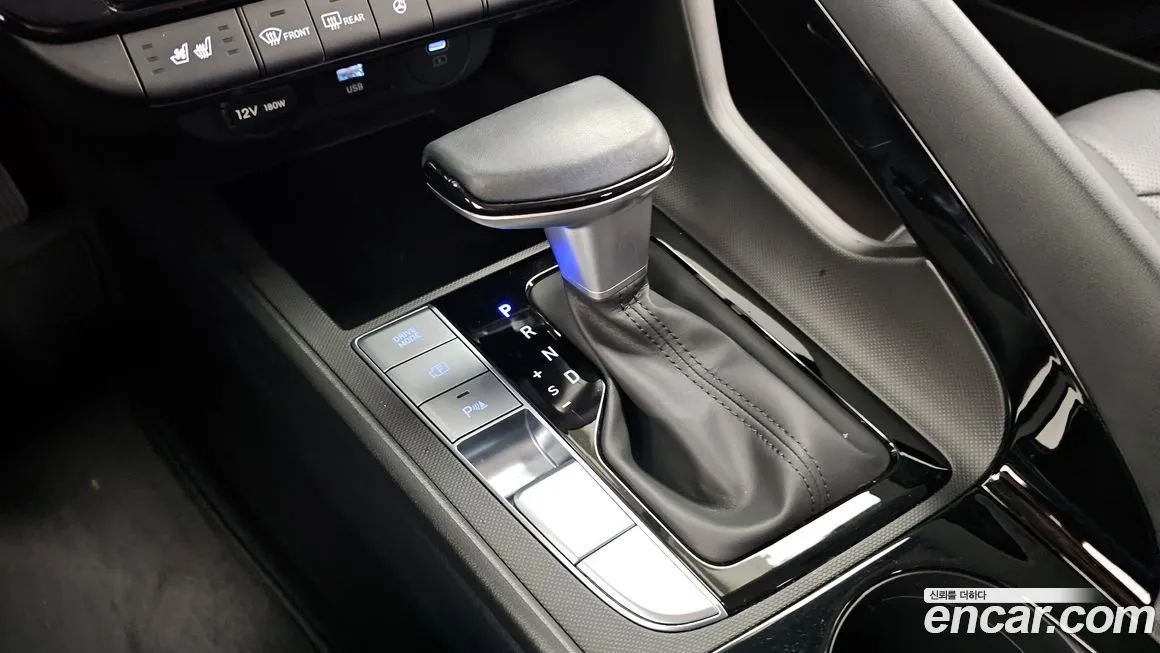 Hyundai AVANTE — фото 9