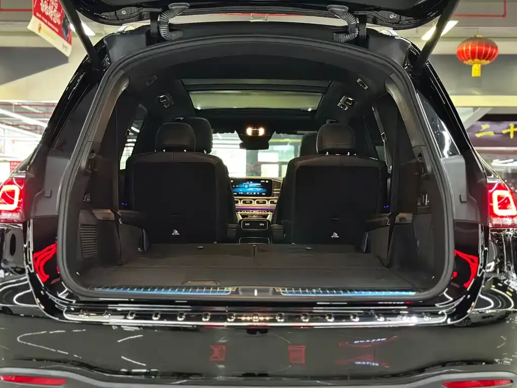 Mercedes-Benz GLS — фото 10