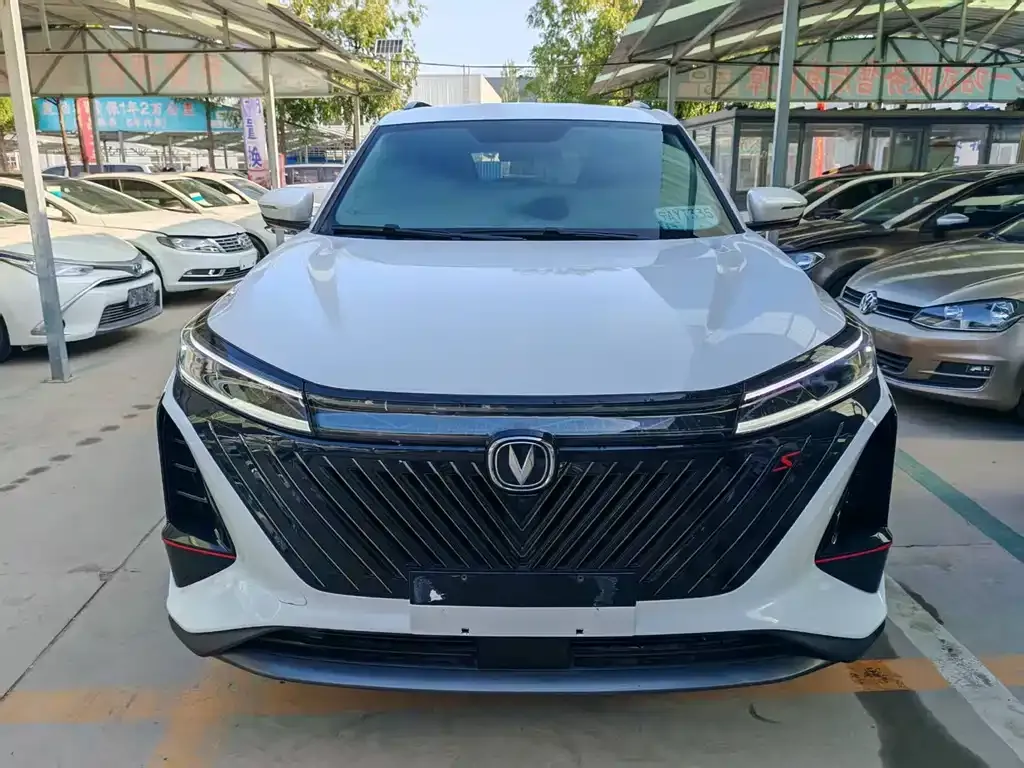 Changan CS75 PLUS — фото 2