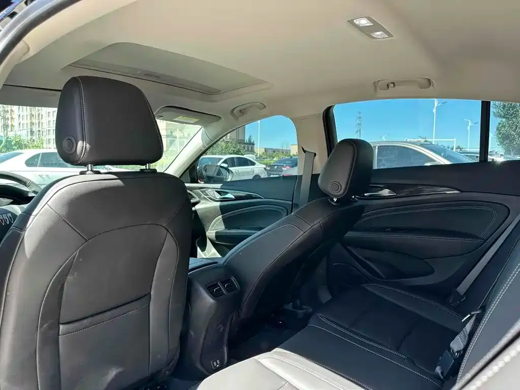Buick Regal — фото 4