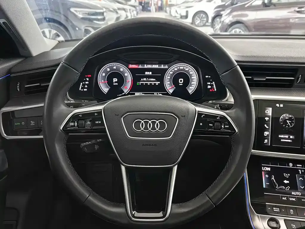 Audi A6L — фото 7