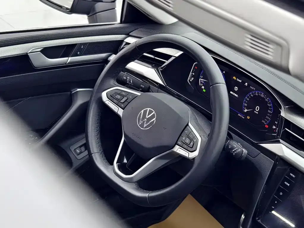 Volkswagen CC — фото 8