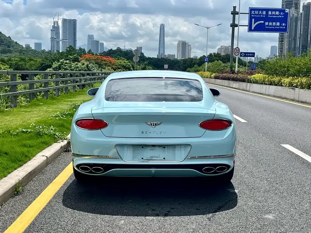 Bentley Continental — фото 5