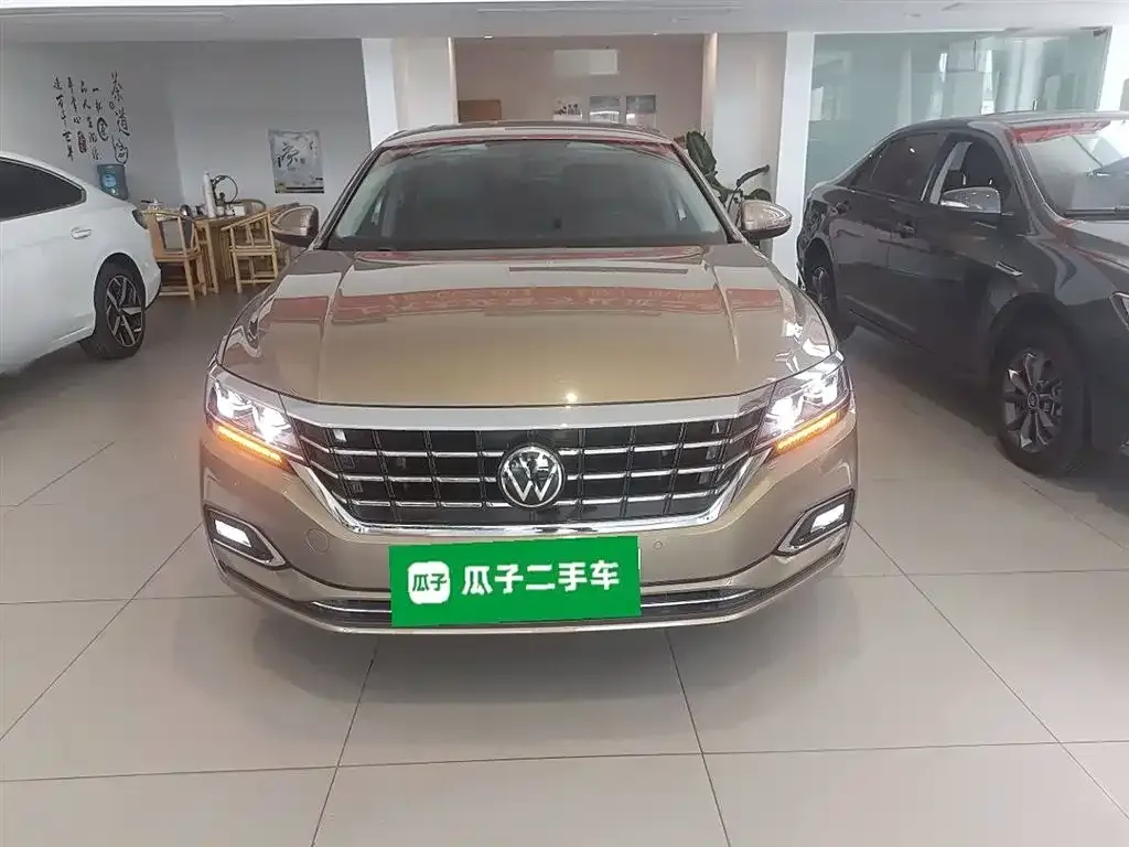 Volkswagen Passat — фото 3