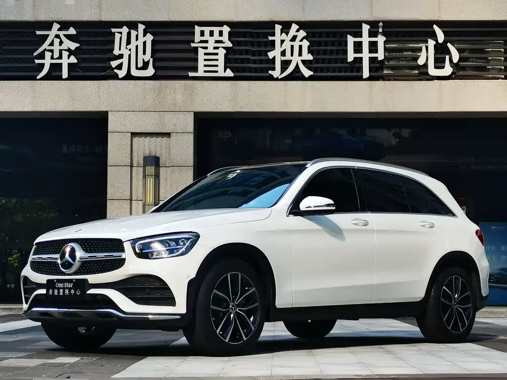 Mercedes-Benz GLC — фото 1