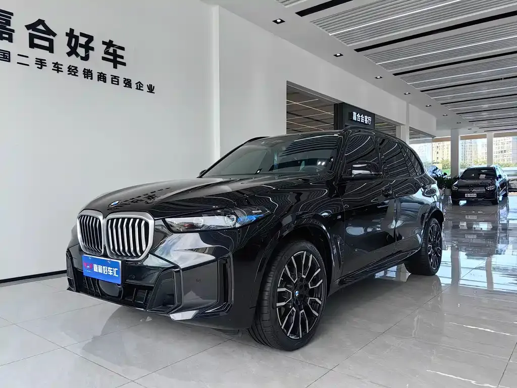 BMW X5 — фото 1
