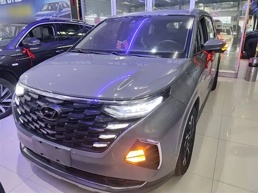 Hyundai Custo — фото 3