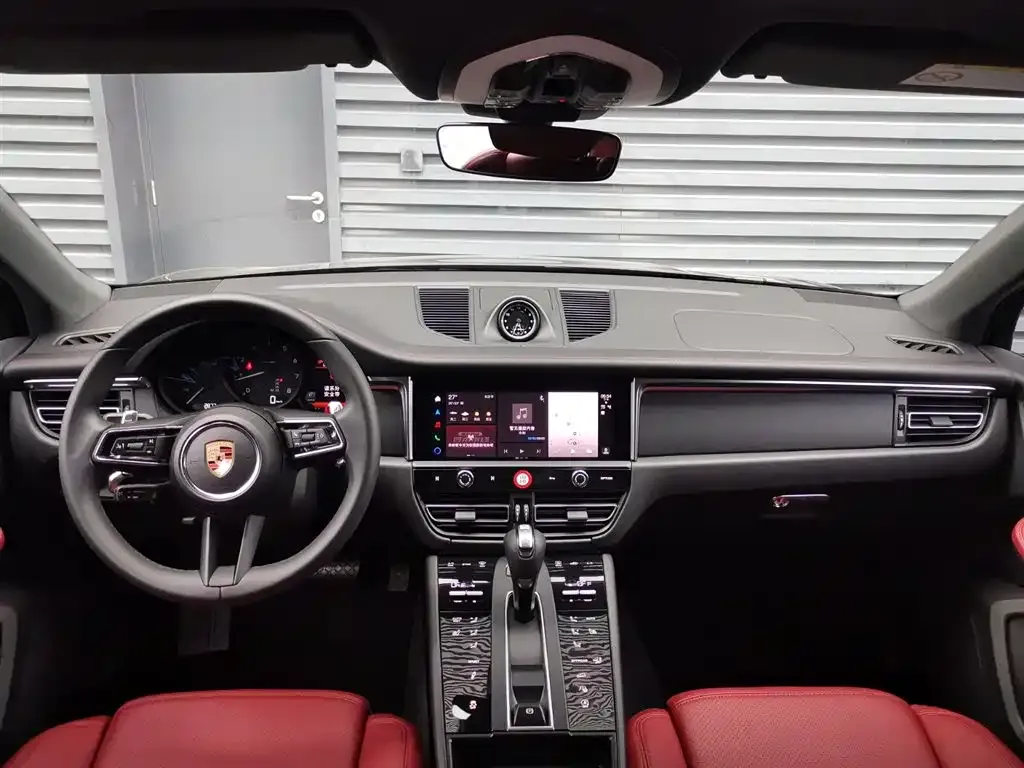 Porsche Macan — фото 3