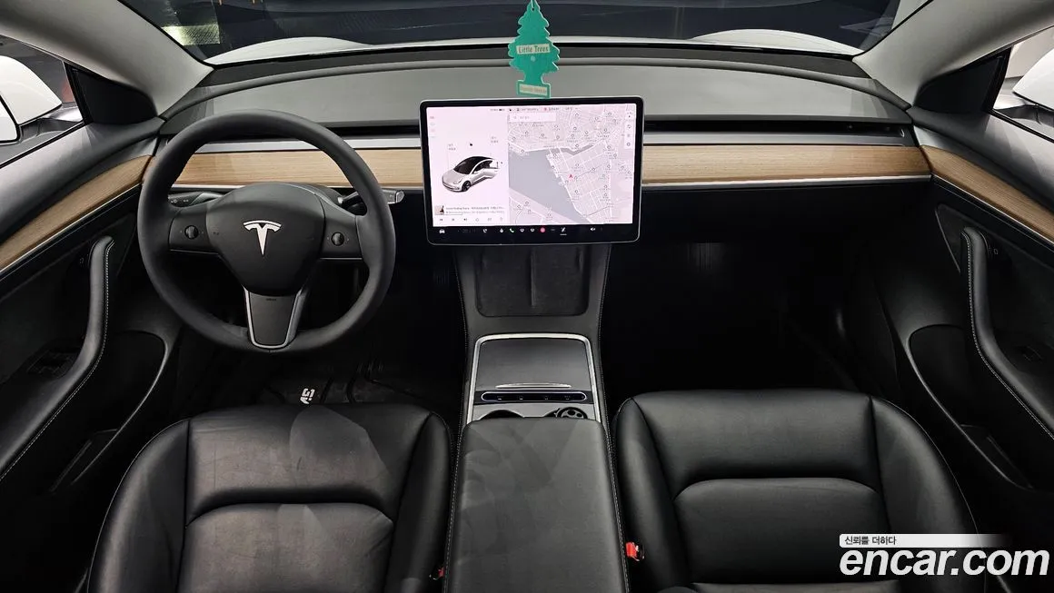 Tesla Model 3 — фото 7
