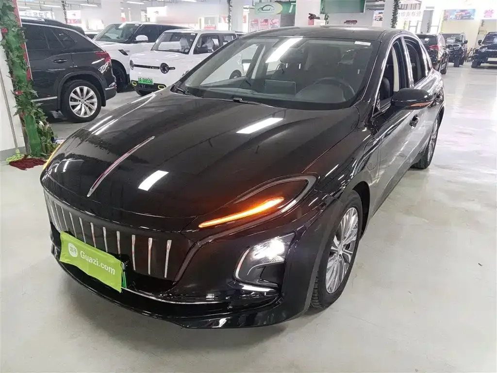 Hongqi E-QM5 — фото 2
