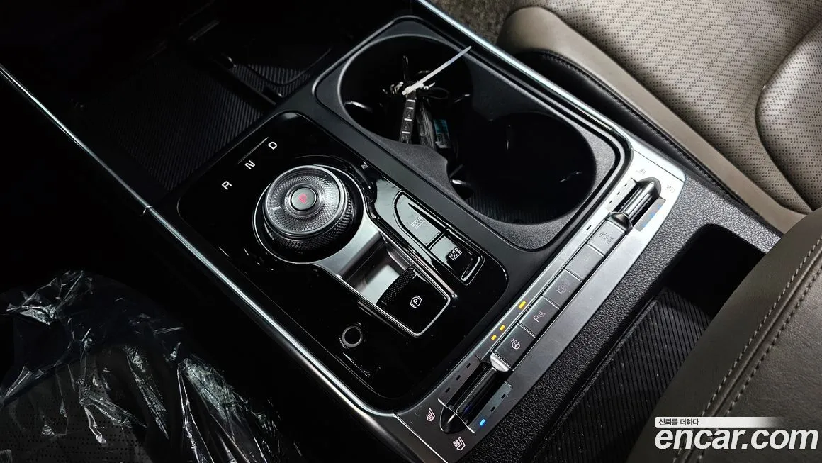 Kia Carnival — фото 9