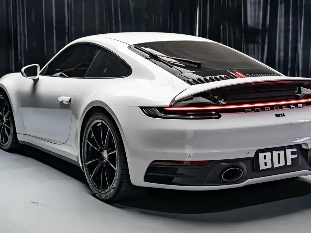 Porsche 911 — фото 6