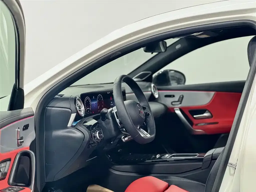 Mercedes-Benz A-Class AMG — фото 6