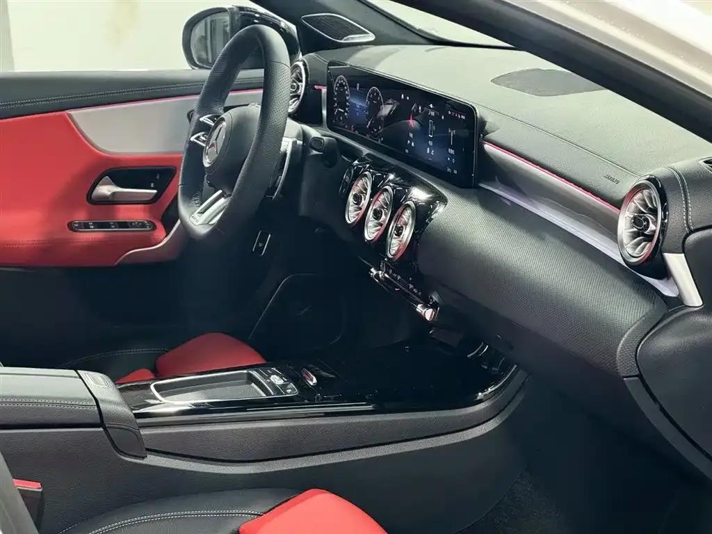 Mercedes-Benz A-Class AMG — фото 9