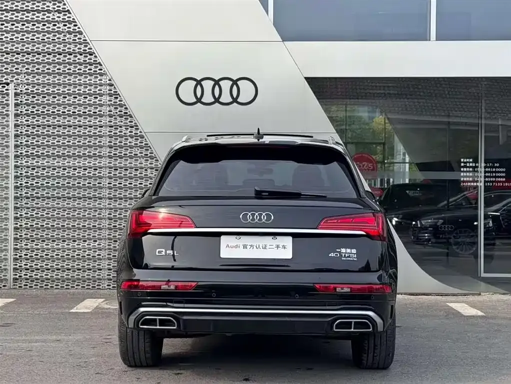 Audi Q5L — фото 3