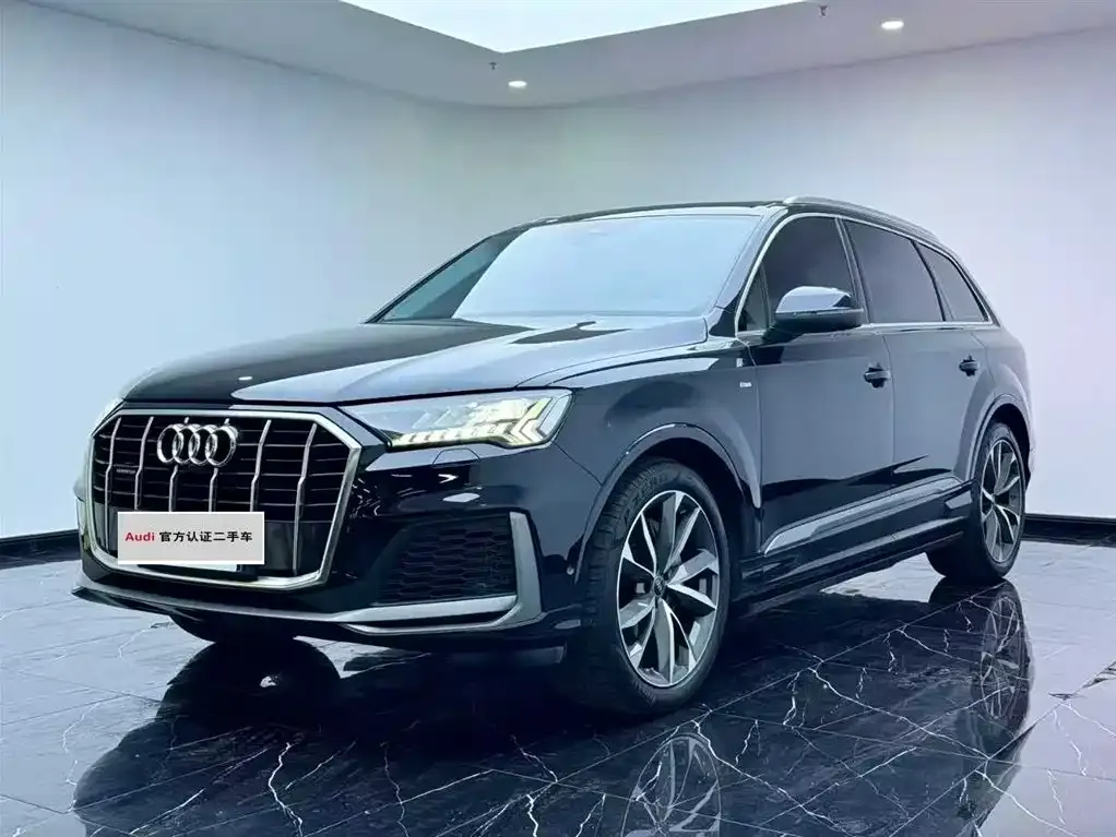 Audi Q7 — фото 6