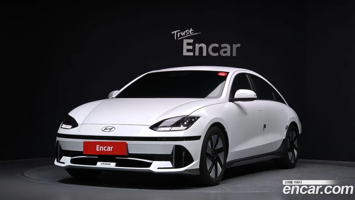 Hyundai Ioniq6 — фото 1