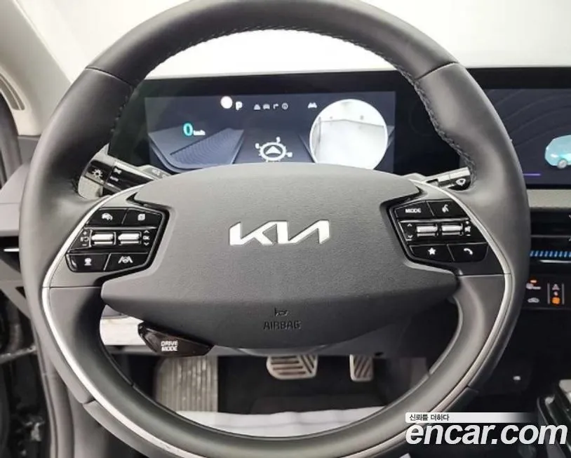 Kia EV6 — фото 9