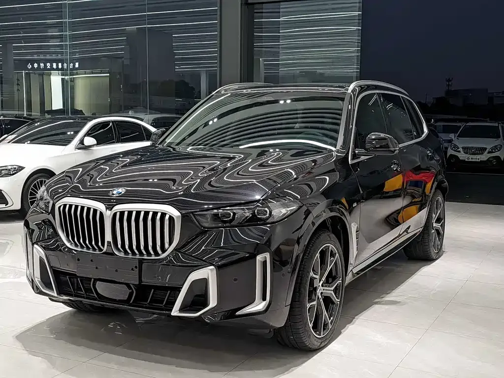 BMW X5 — фото 1