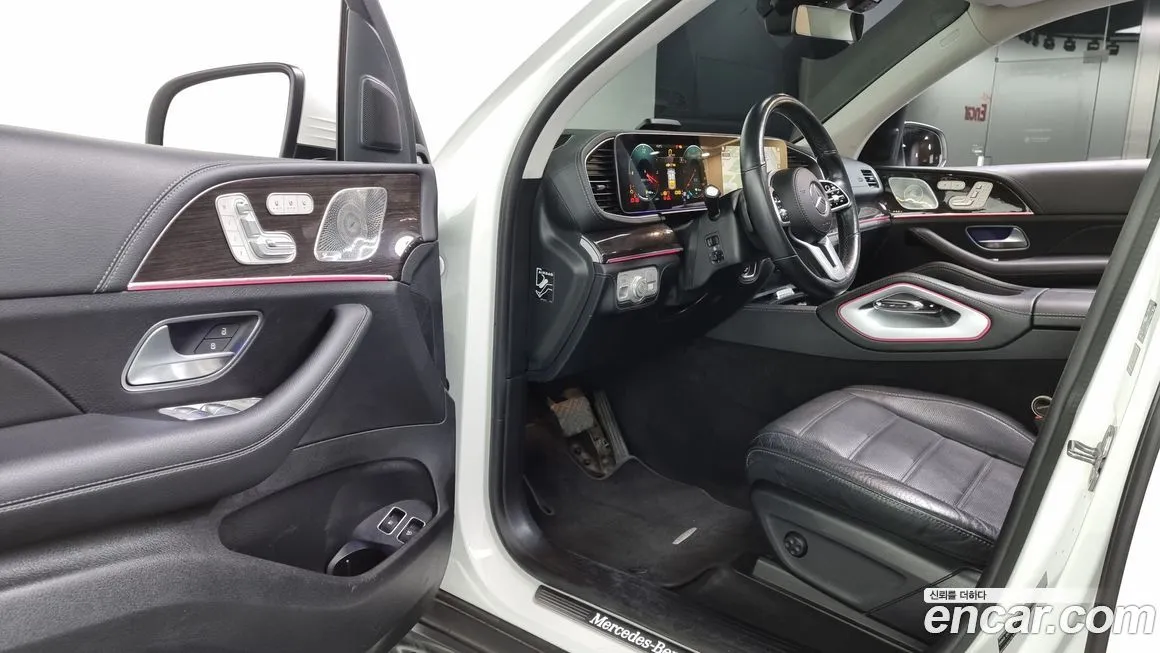 Mercedes-Benz GLE-Class — фото 10