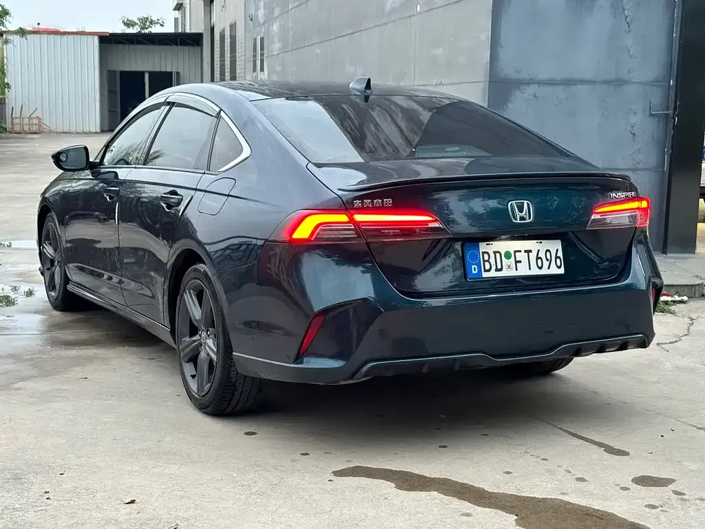 Honda Inspire — фото 10